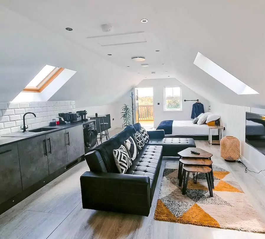 Main pic editied luxury hot tub stays Northern Ireland